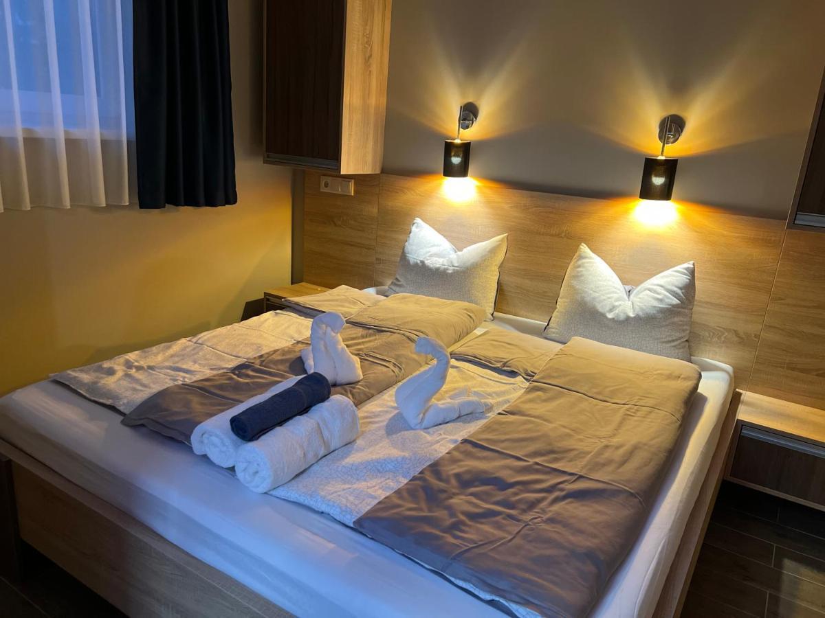 Th-Lux Apartman Hajdúszoboszló Екстериор снимка